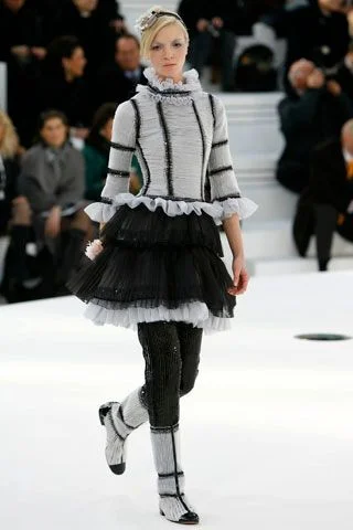 Look 27